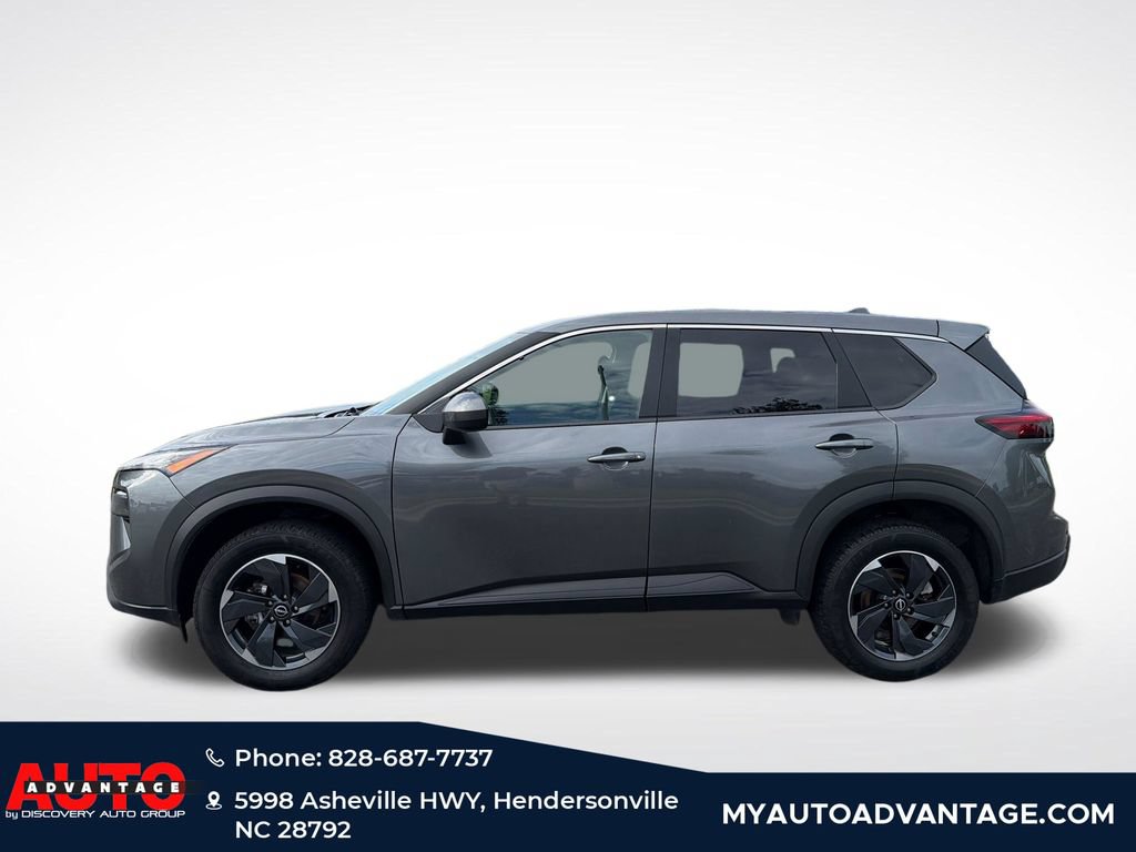 Used 2025 Nissan Rogue SV AWD/4WD image 6
