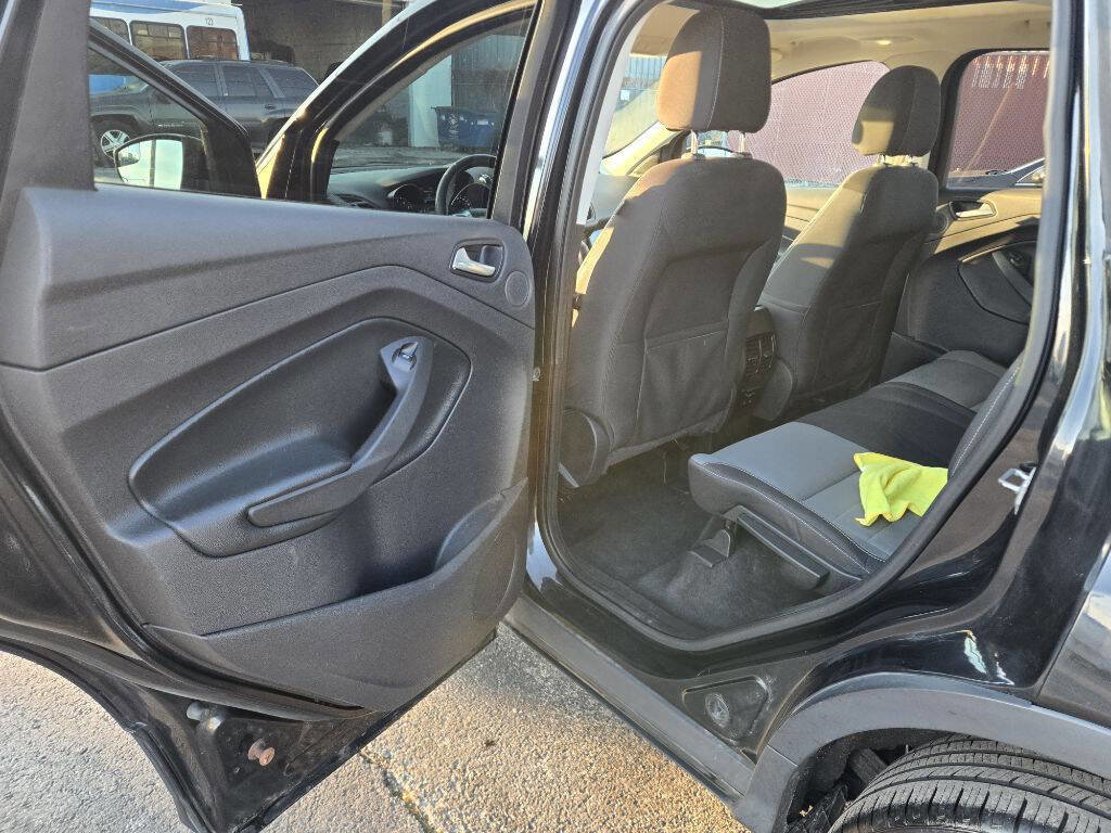 Used 2014 Ford Escape SE w/ Equipment Group 201A image 10