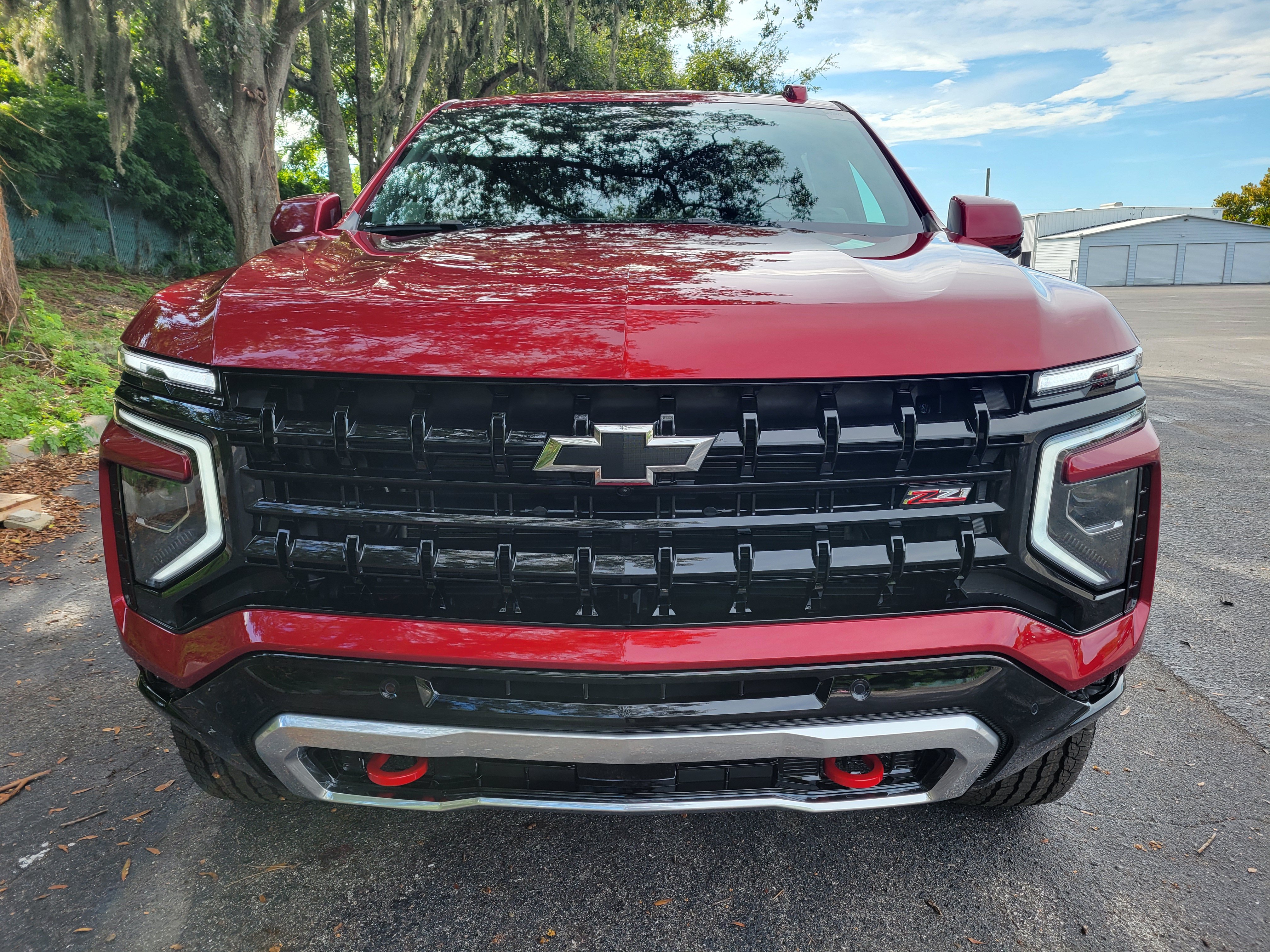 New 2026 Chevrolet Suburban Z71 w/ Z71 Off-Road Package AWD/4WD image 2