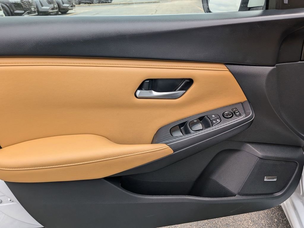 Used 2024 Nissan Sentra SV w/ SV Premium Package FWD image 9