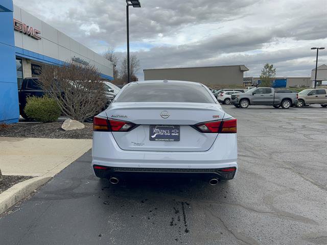 Used 2024 Nissan Altima 2.5 SR w/ SR Premium Package image 6