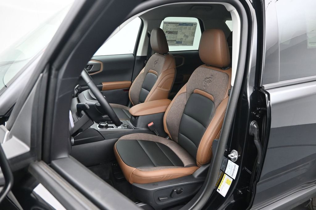 New 2026 Ford Bronco Sport Outer Banks w/ Outer Banks Tech Package+ AWD/4WD image 8