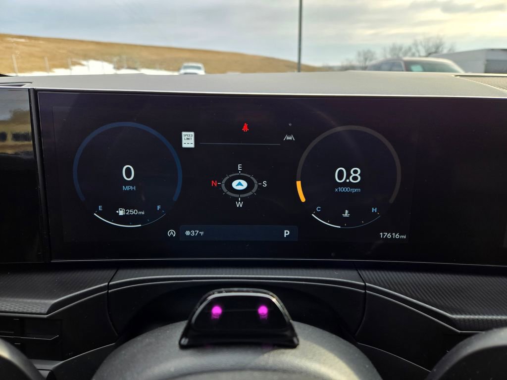 Used 2025 Hyundai Santa Fe Calligraphy image 20