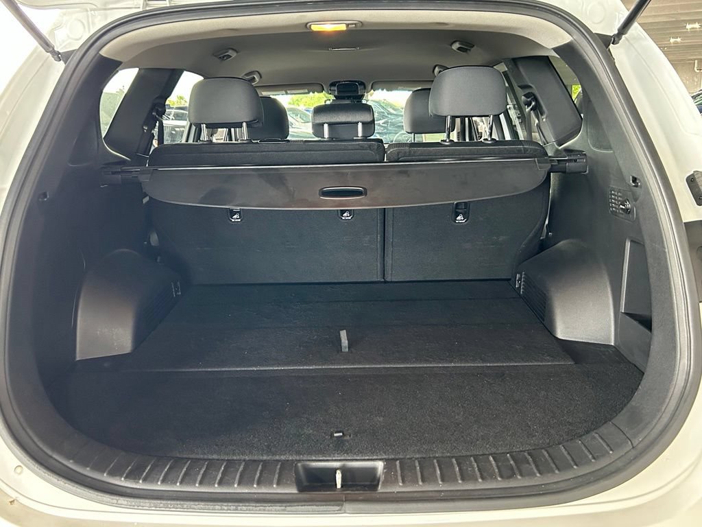 Used 2023 Hyundai Santa Fe SE AWD/4WD image 40