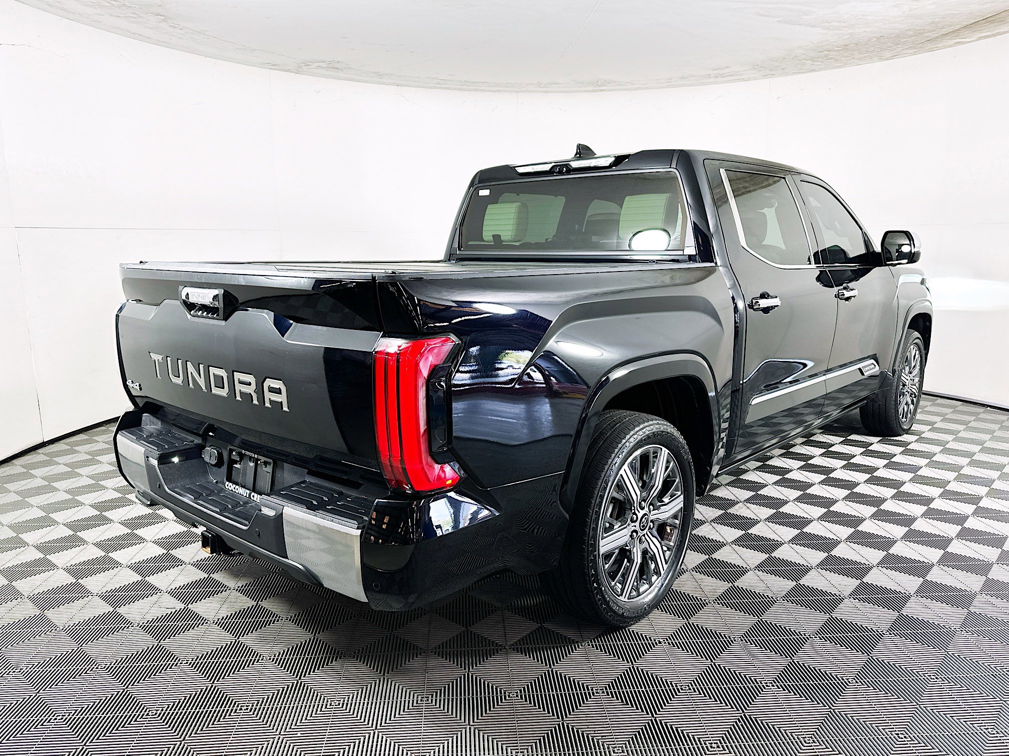 Used 2022 Toyota Tundra Capstone image 3