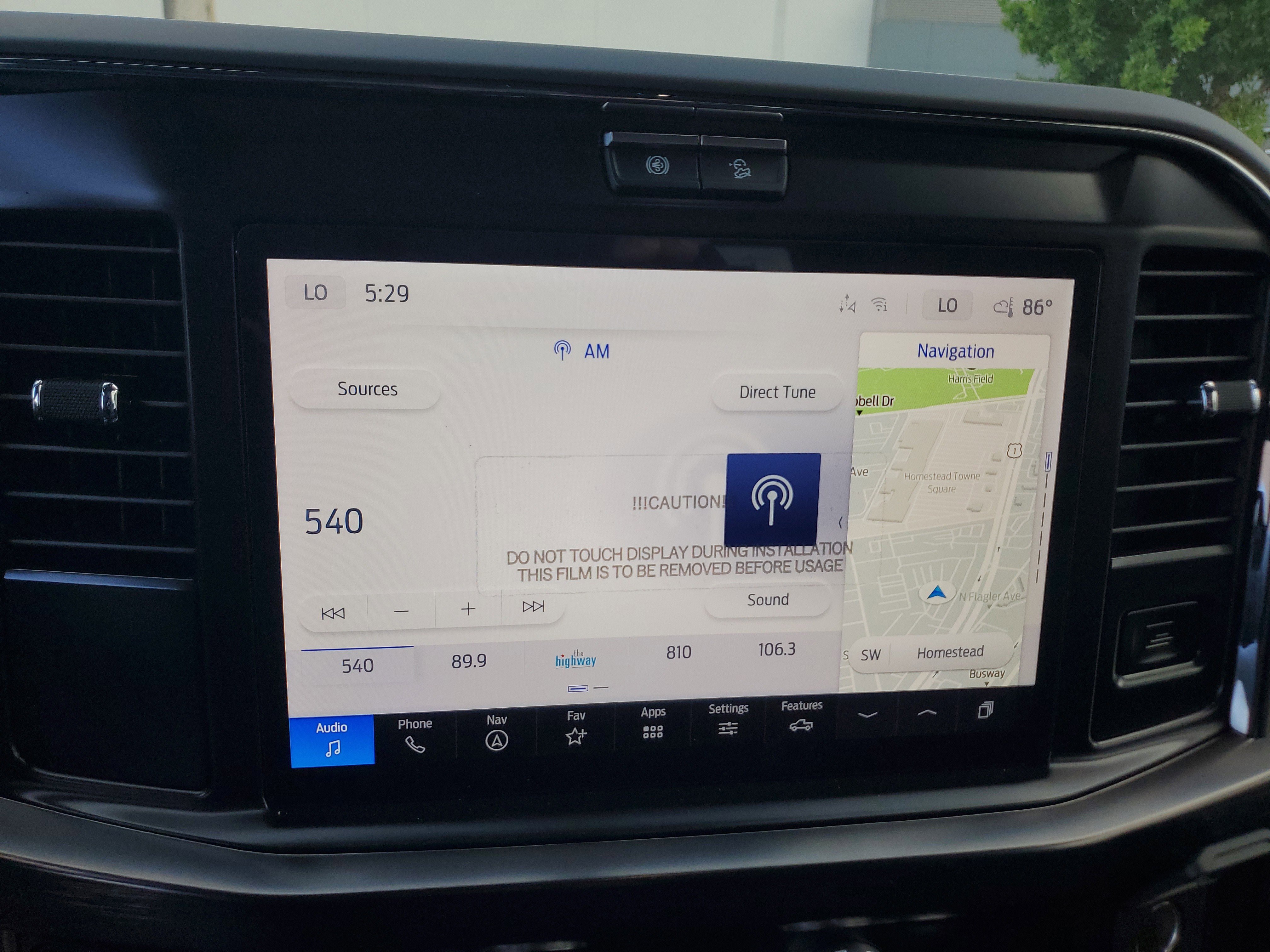 New 2026 Ford F250 Lariat w/ Black Appearance Package image 19