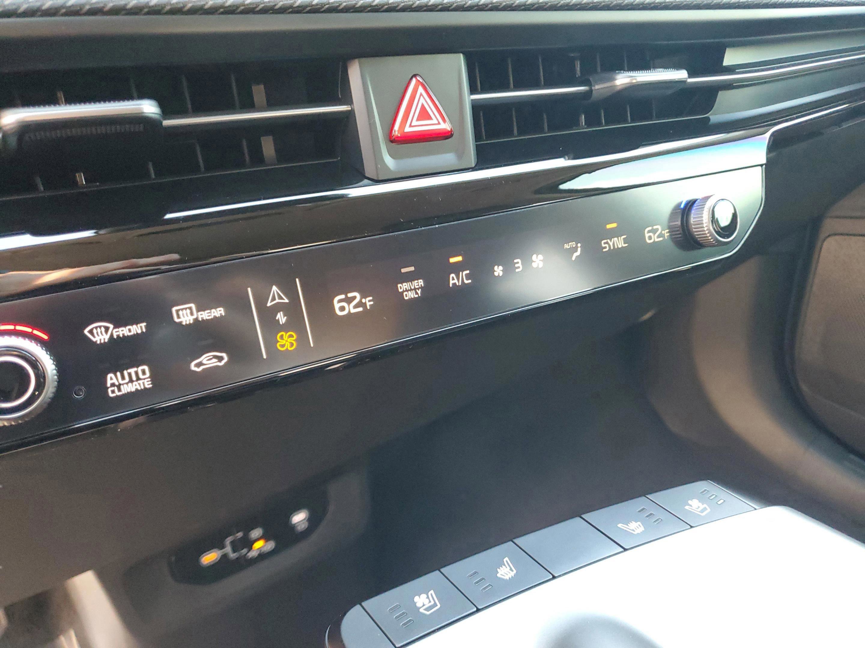 New 2025 Kia EV6 Wind image 19