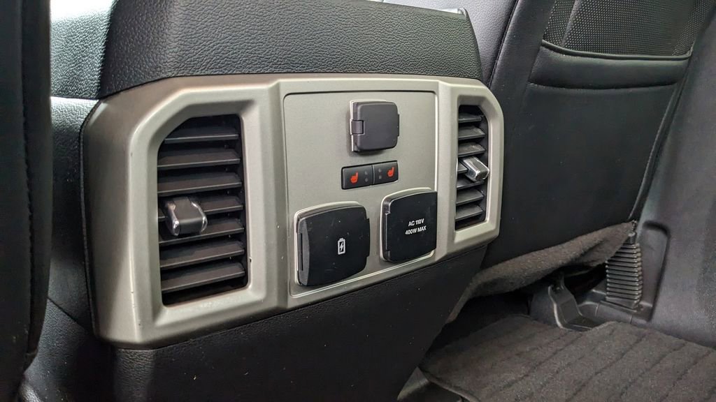 Used 2019 Ford F250 Lariat w/ Lariat Ultimate Package AWD/4WD image 36