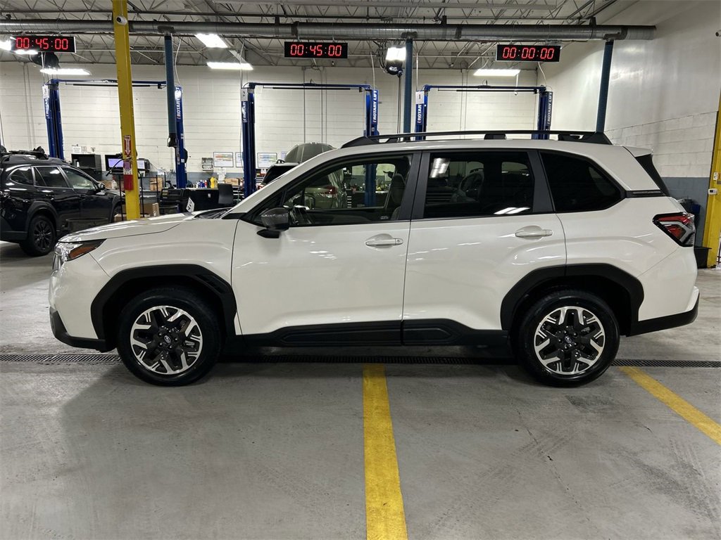 Certified 2025 Subaru Forester Premium image 5