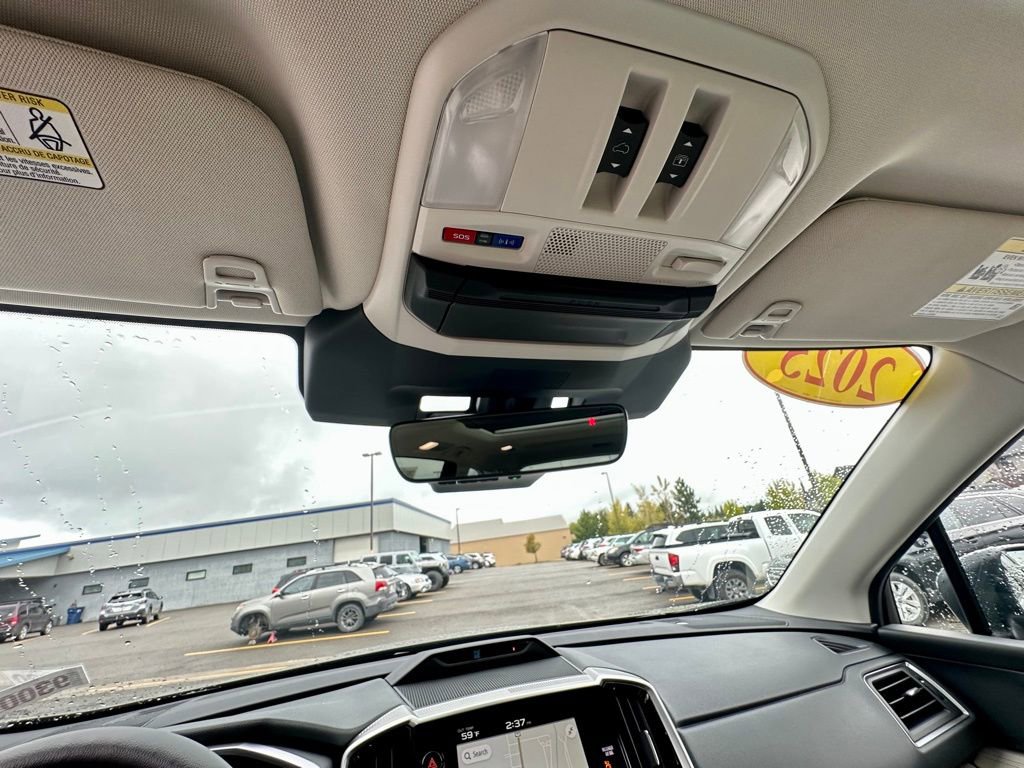 New 2025 Subaru Ascent Limited image 17