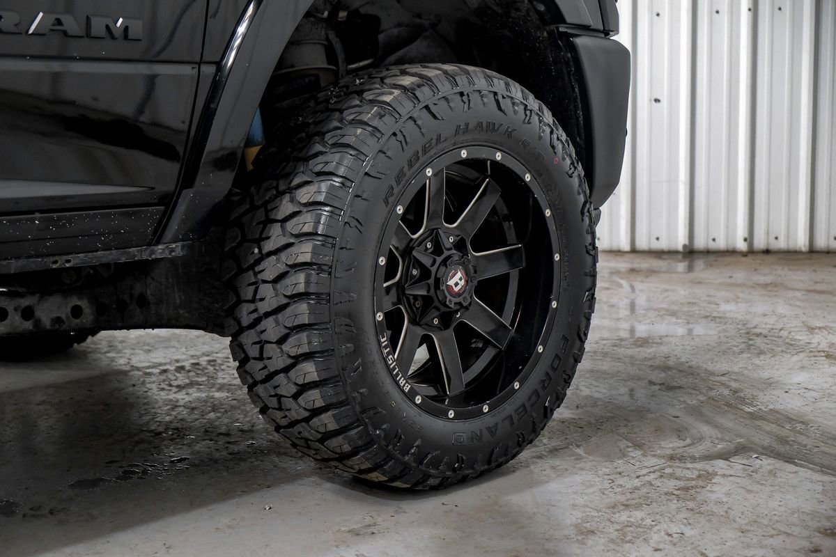 Used 2020 RAM 2500 Laramie w/ Night Edition image 64