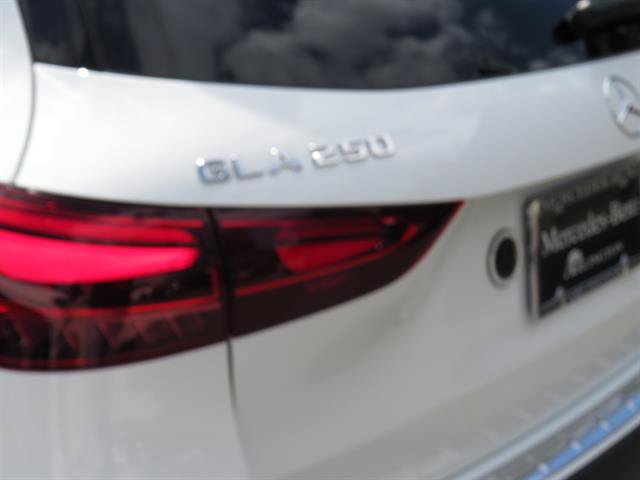 Used 2026 Mercedes-Benz GLA 250 4MATIC image 29