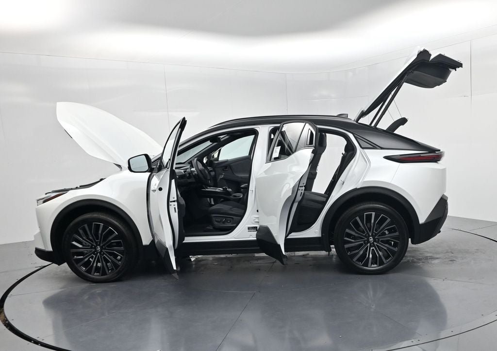 New 2026 Toyota C-HR AWD/4WD image 78