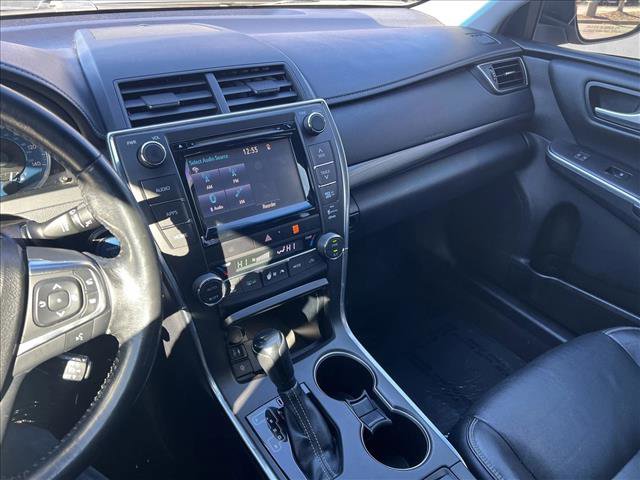 Used 2015 Toyota Camry XLE image 15