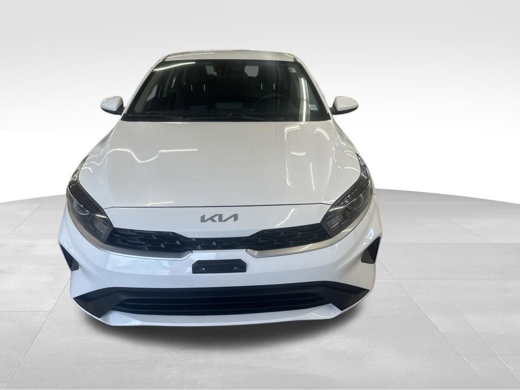 Certified 2023 Kia Forte LXS FWD image 6