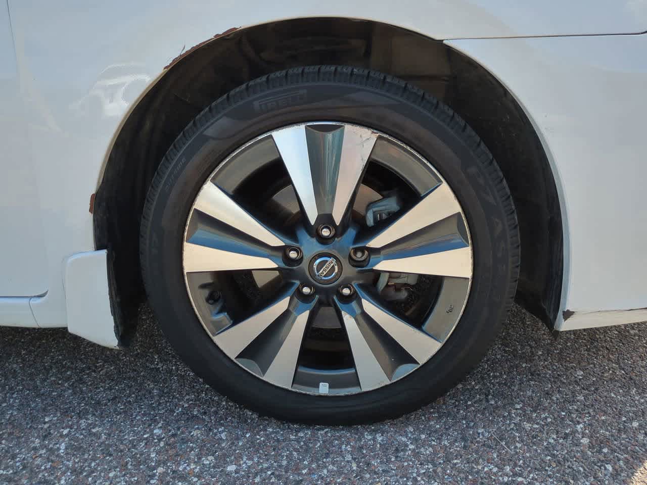 Used 2019 Nissan Sentra SV w/ Special Edition Package image 11