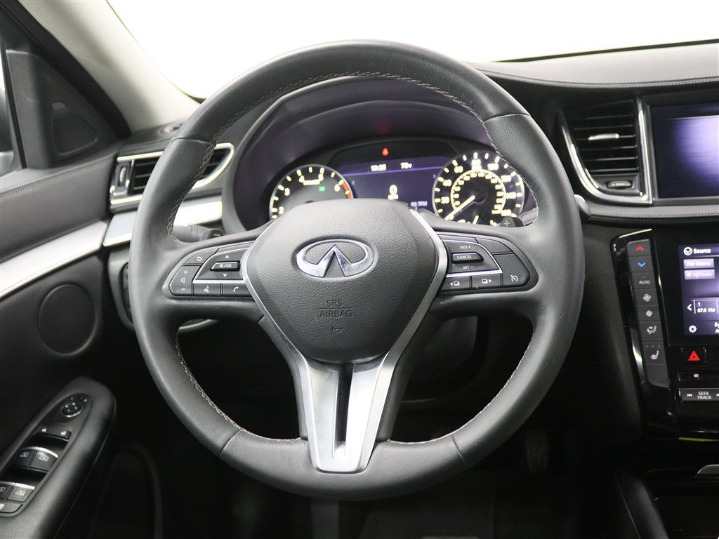 Used 2020 INFINITI QX50 Luxe w/ Cargo Package AWD/4WD image 25