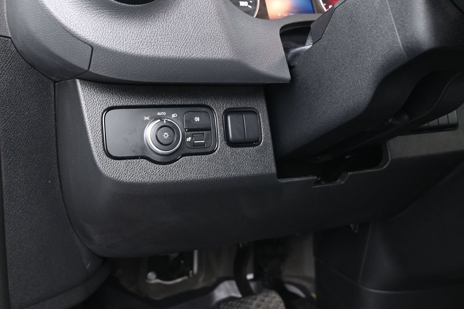 Used 2024 Mercedes-Benz Sprinter 2500 image 23