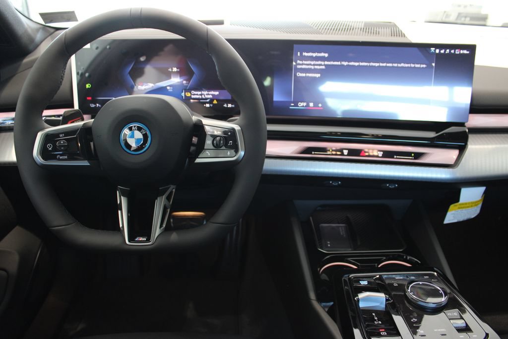 New 2027 BMW i5 xDrive40 w/ M Sport Package AWD/4WD image 5