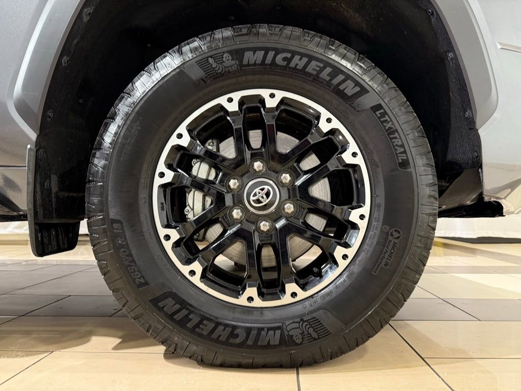 Certified 2025 Toyota Tundra SR5 image 9