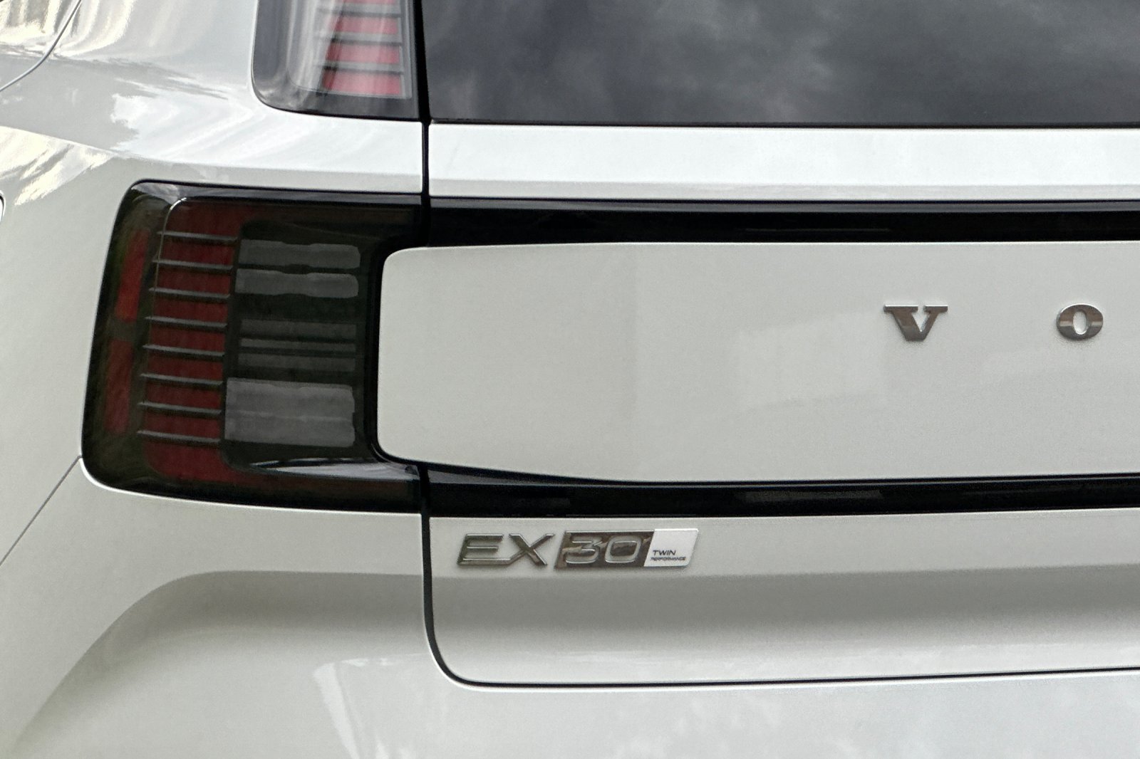 New 2026 Volvo EX30 Ultra AWD/4WD image 21