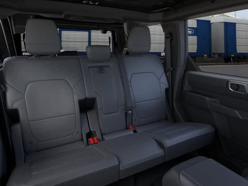 New 2026 Ford Bronco Outer Banks AWD/4WD image 12