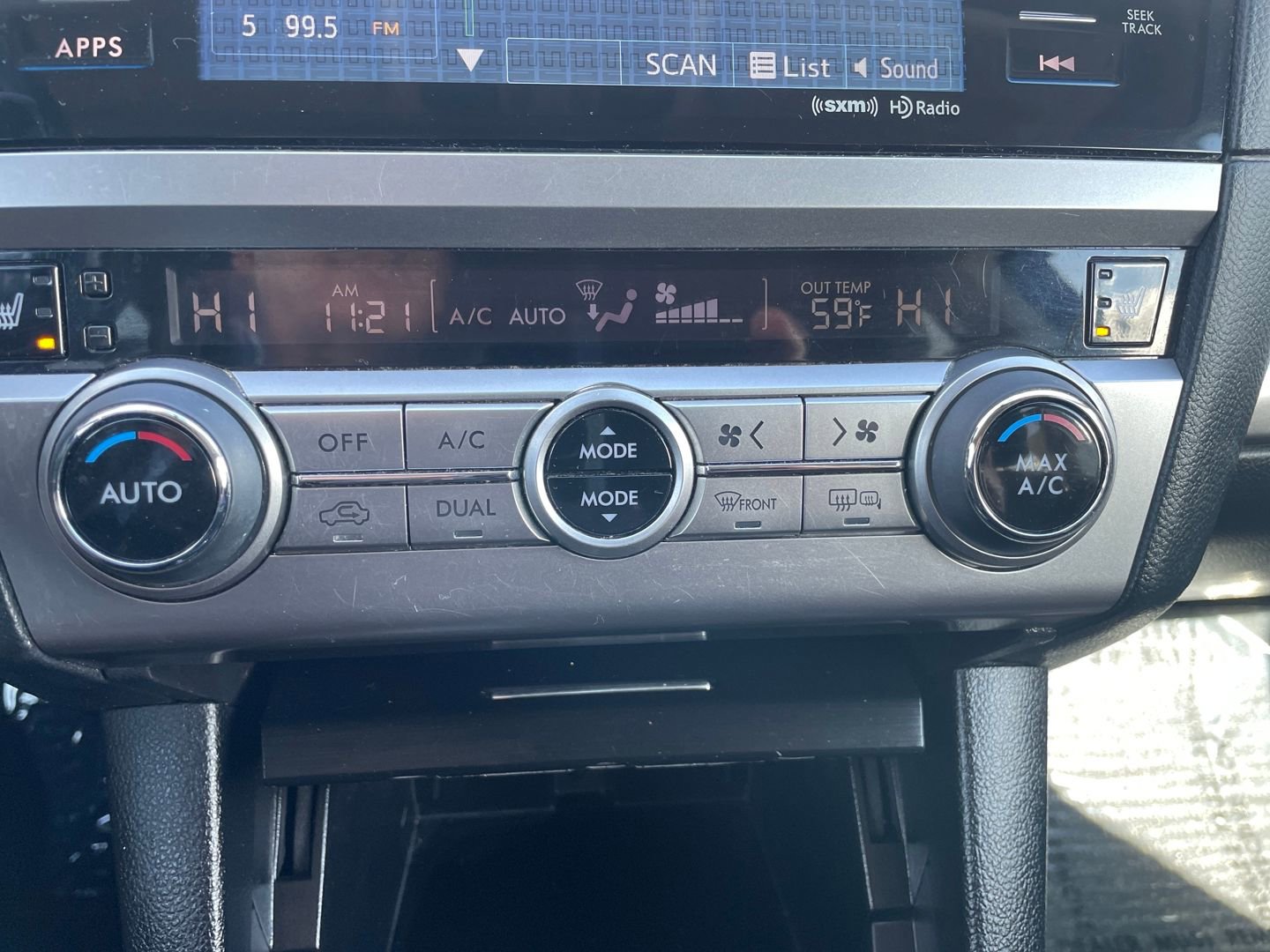 Used 2016 Subaru Outback 2.5i Premium image 20