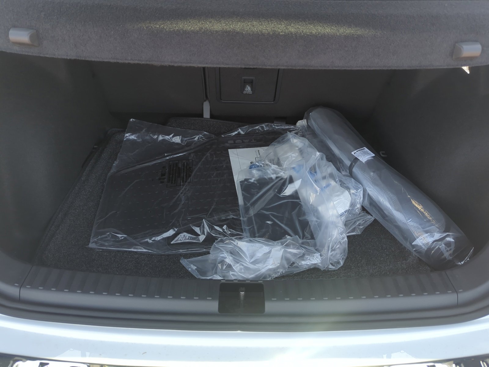 New 2025 Volkswagen Taos S image 29