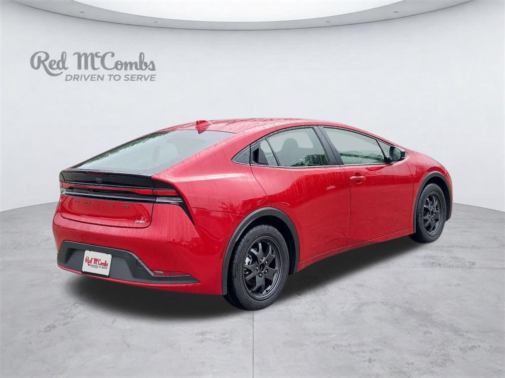 Used 2025 Toyota Prius LE FWD image 7