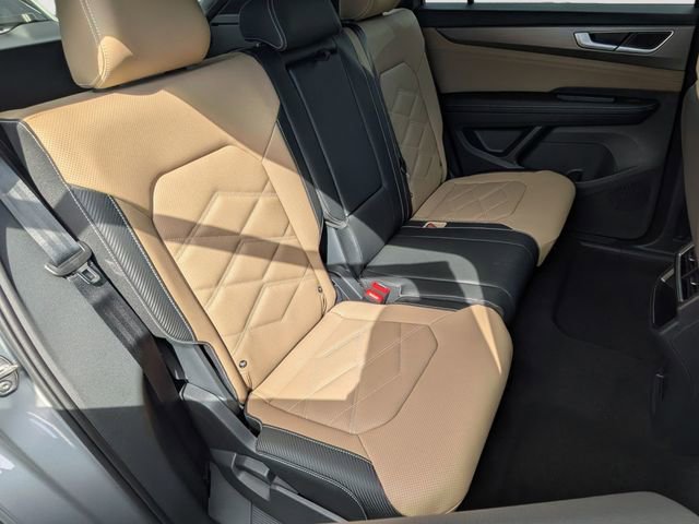 New 2026 Volkswagen Atlas Cross Sport SE image 32