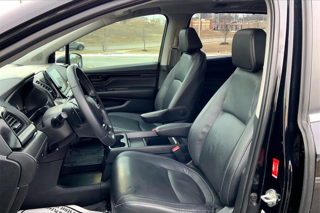 Used 2022 Honda Odyssey Touring image 9