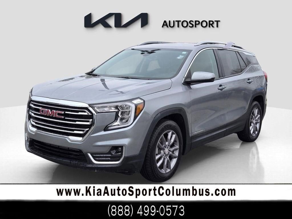 Used 2024 GMC Terrain SLT image 1