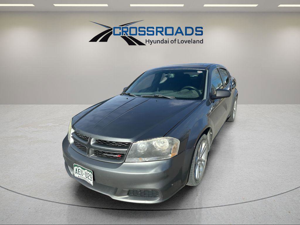 Used 2013 Dodge Avenger SE image 1