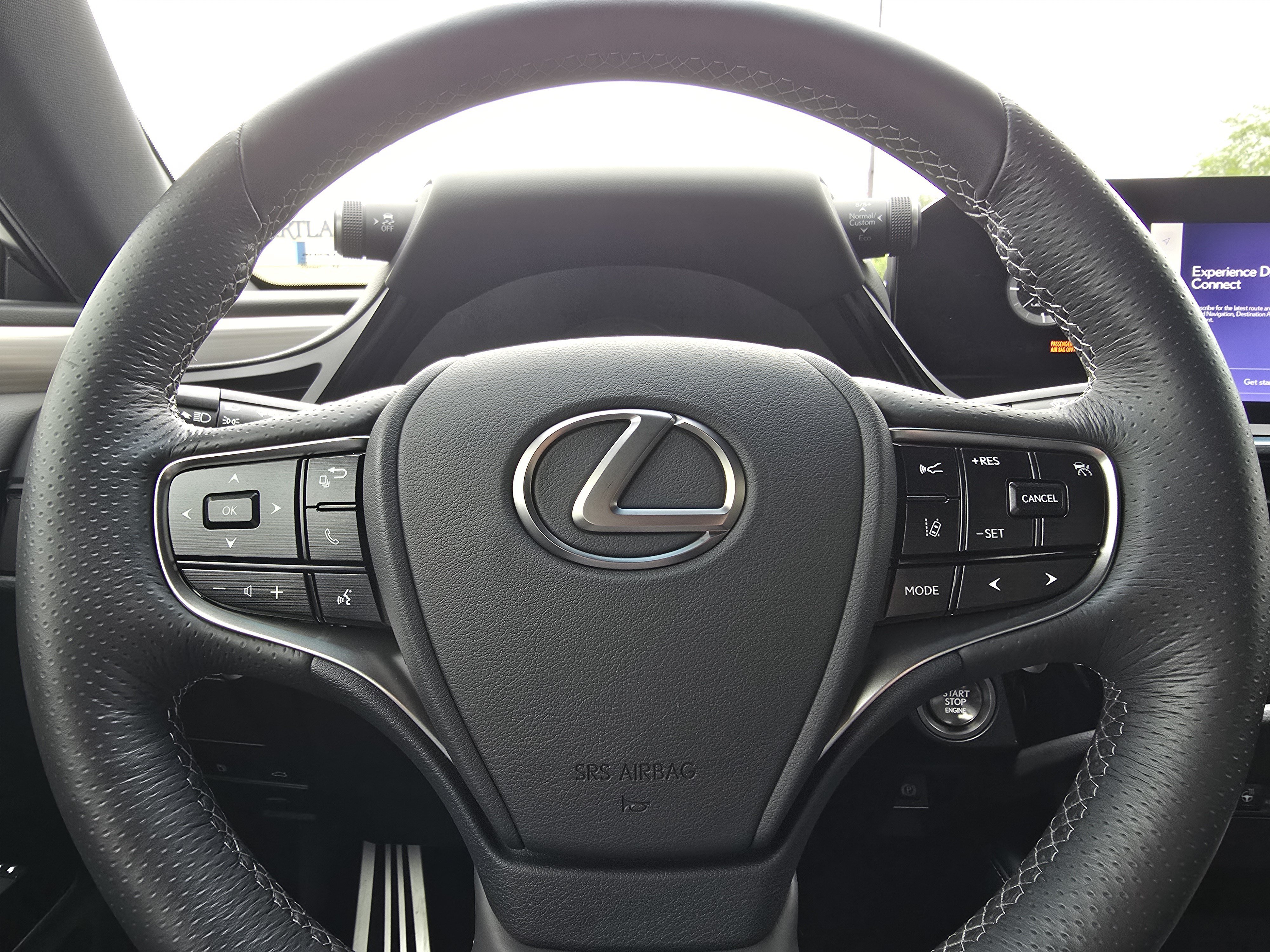 Used 2023 Lexus ES 350 F Sport w/ Accessory Package (Z1) FWD image 22