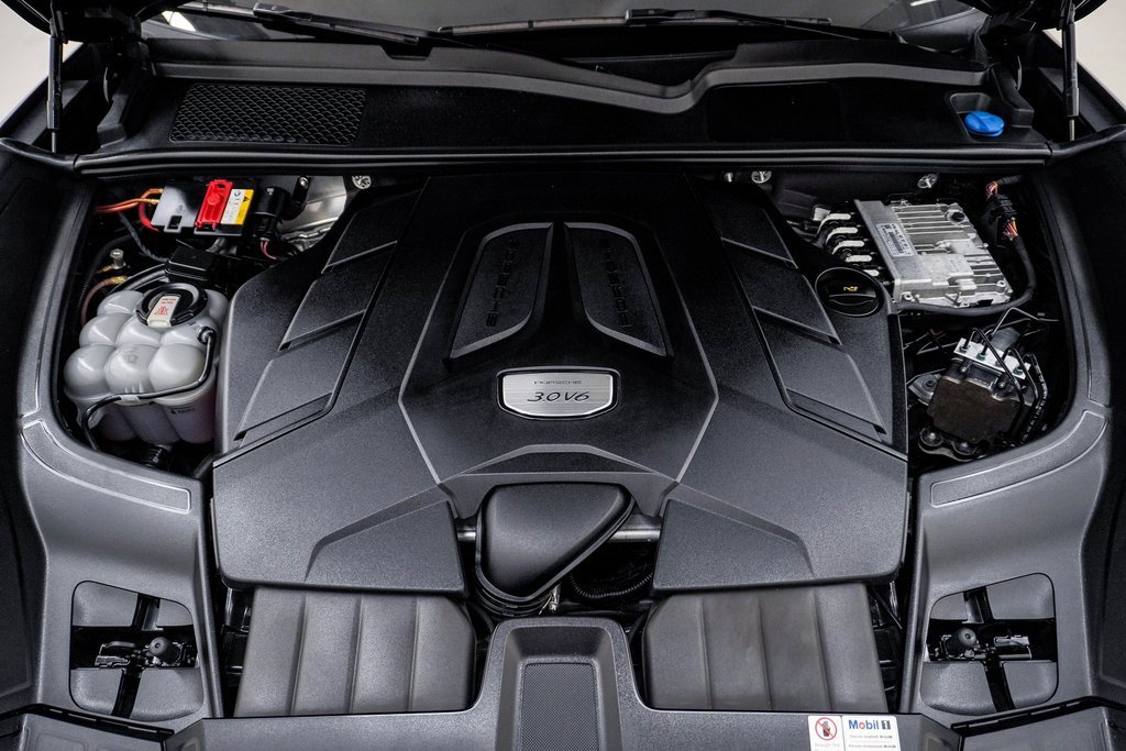 Certified 2022 Porsche Cayenne image 29