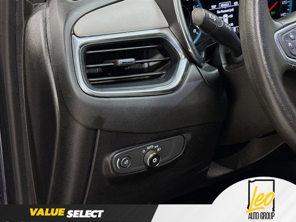 Used 2018 Chevrolet Equinox LS image 10