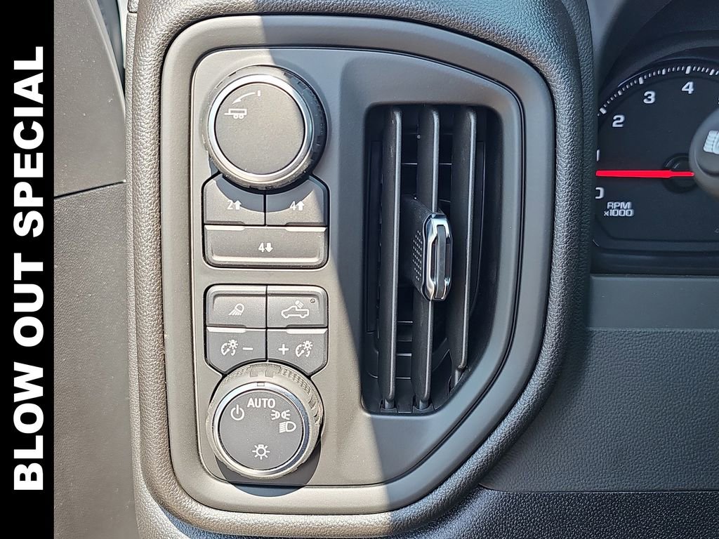 New 2025 Chevrolet Silverado 2500 W/T w/ WT/CX Safety Package image 25