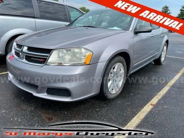 Used 2013 Dodge Avenger SE FWD image 1