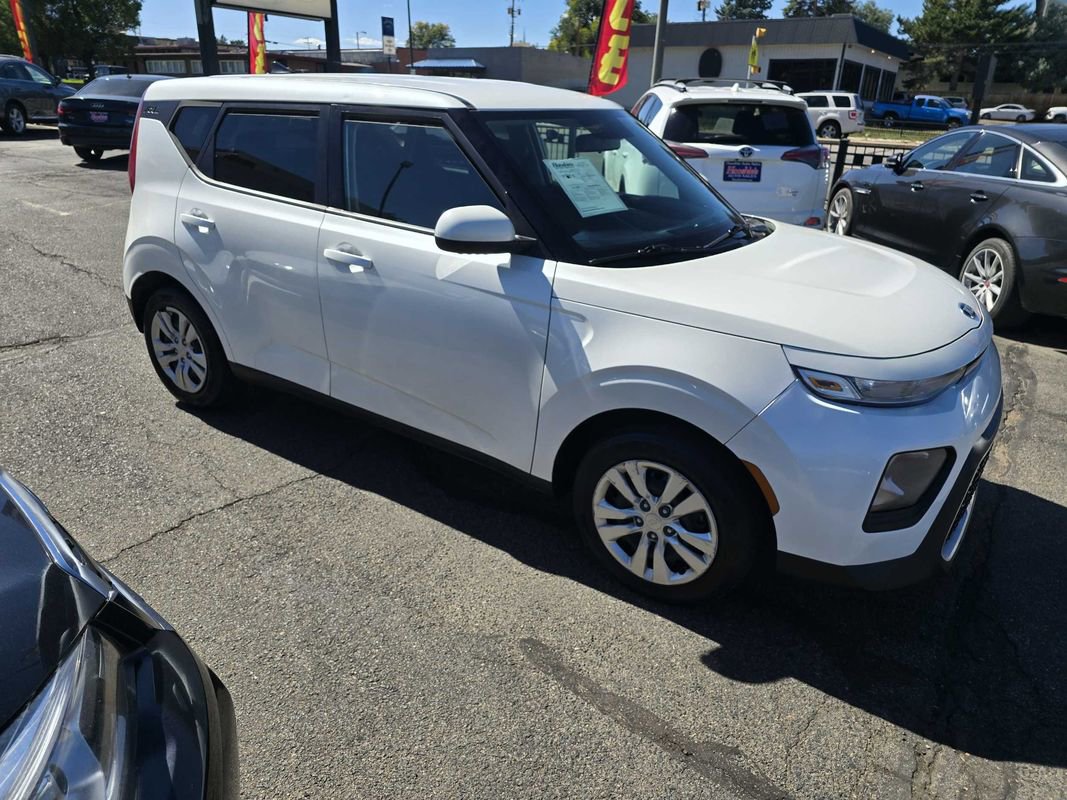 Used 2020 Kia Soul LX image 22