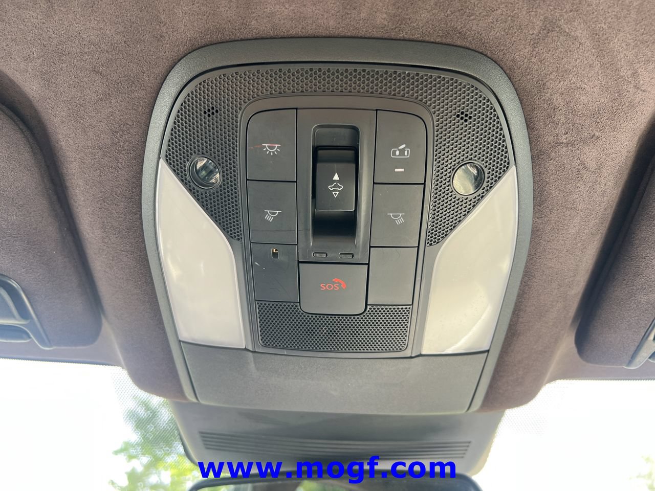 Used 2019 INFINITI QX50 Essential w/ Sensory Package AWD/4WD image 15