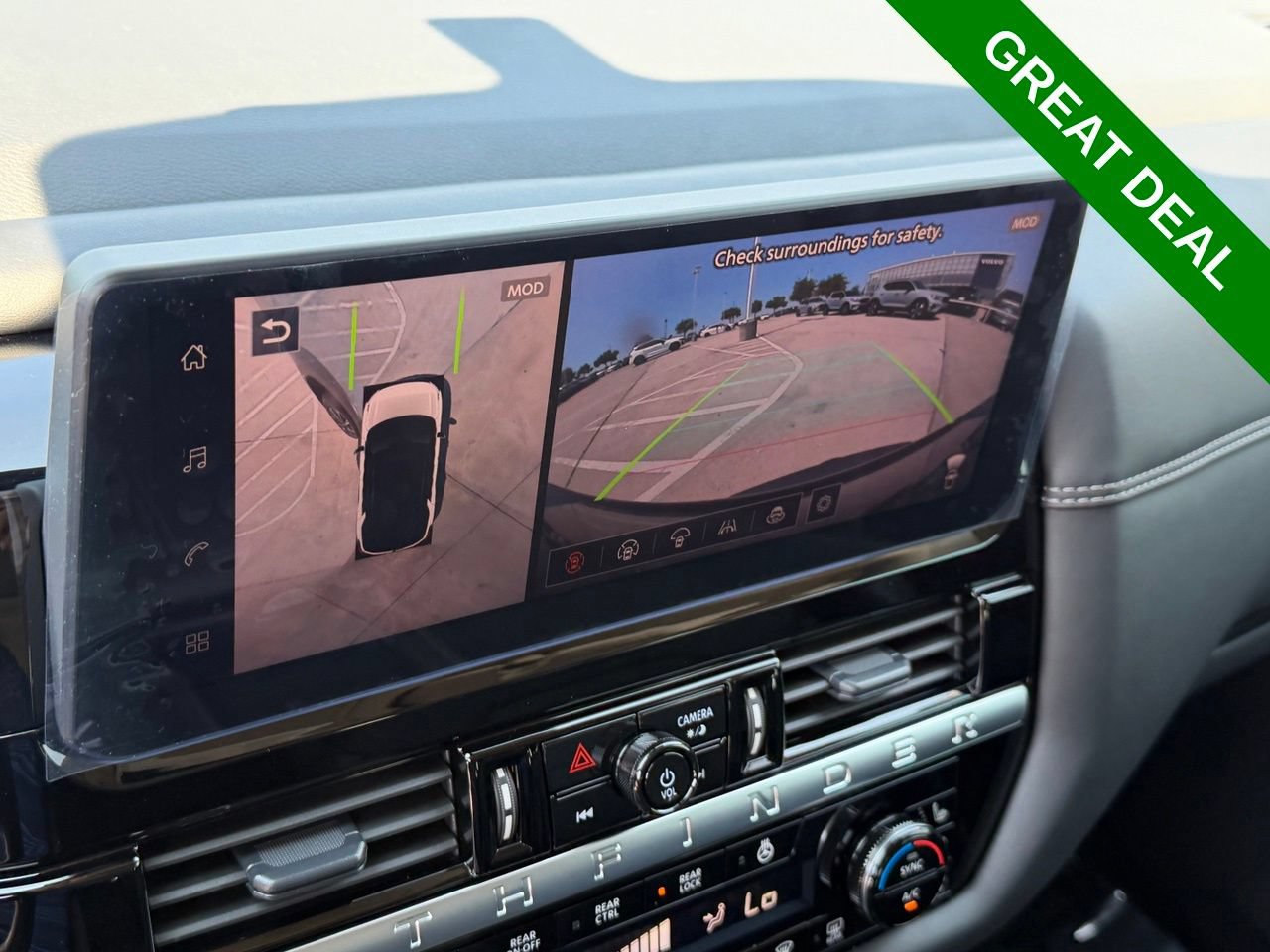 Used 2026 Nissan Pathfinder Platinum w/ Cargo Package FWD image 23