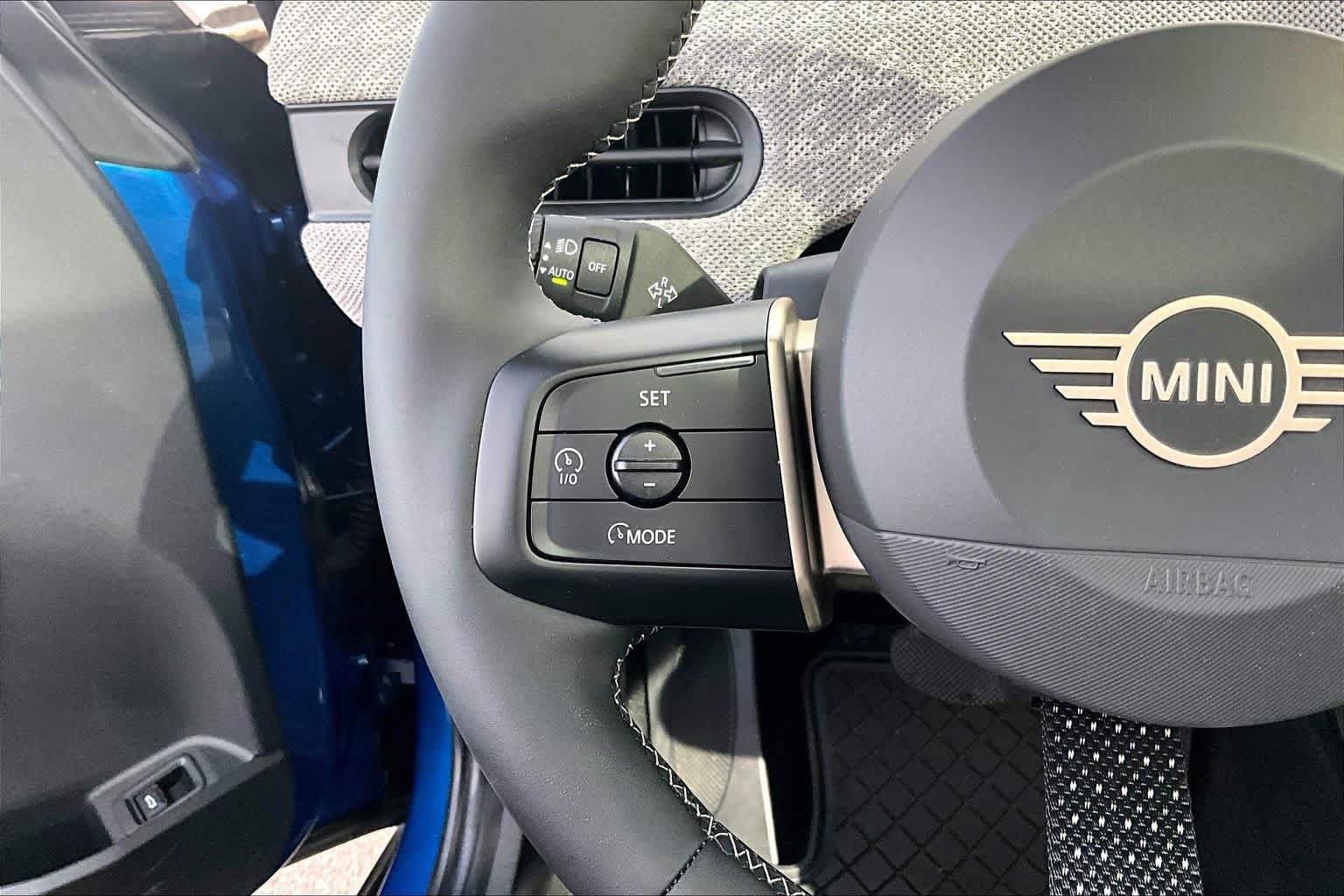 Used 2026 MINI Cooper S FWD image 22