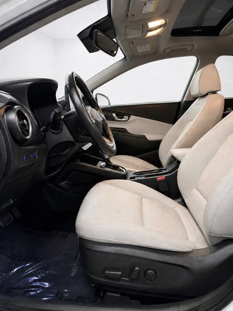 Used 2023 Hyundai Kona Limited AWD/4WD image 14