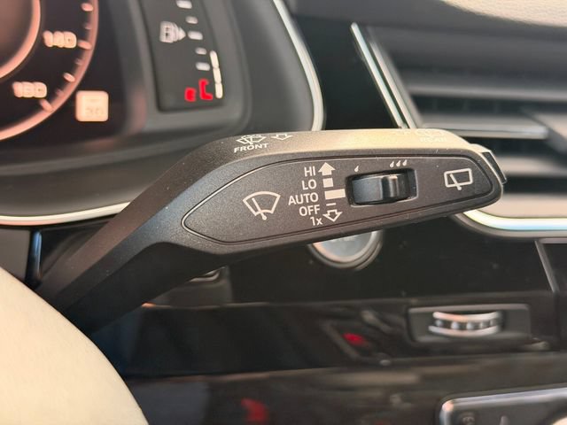 Used 2019 Audi Q7 3.0T Prestige w/ Prestige Package AWD/4WD image 17