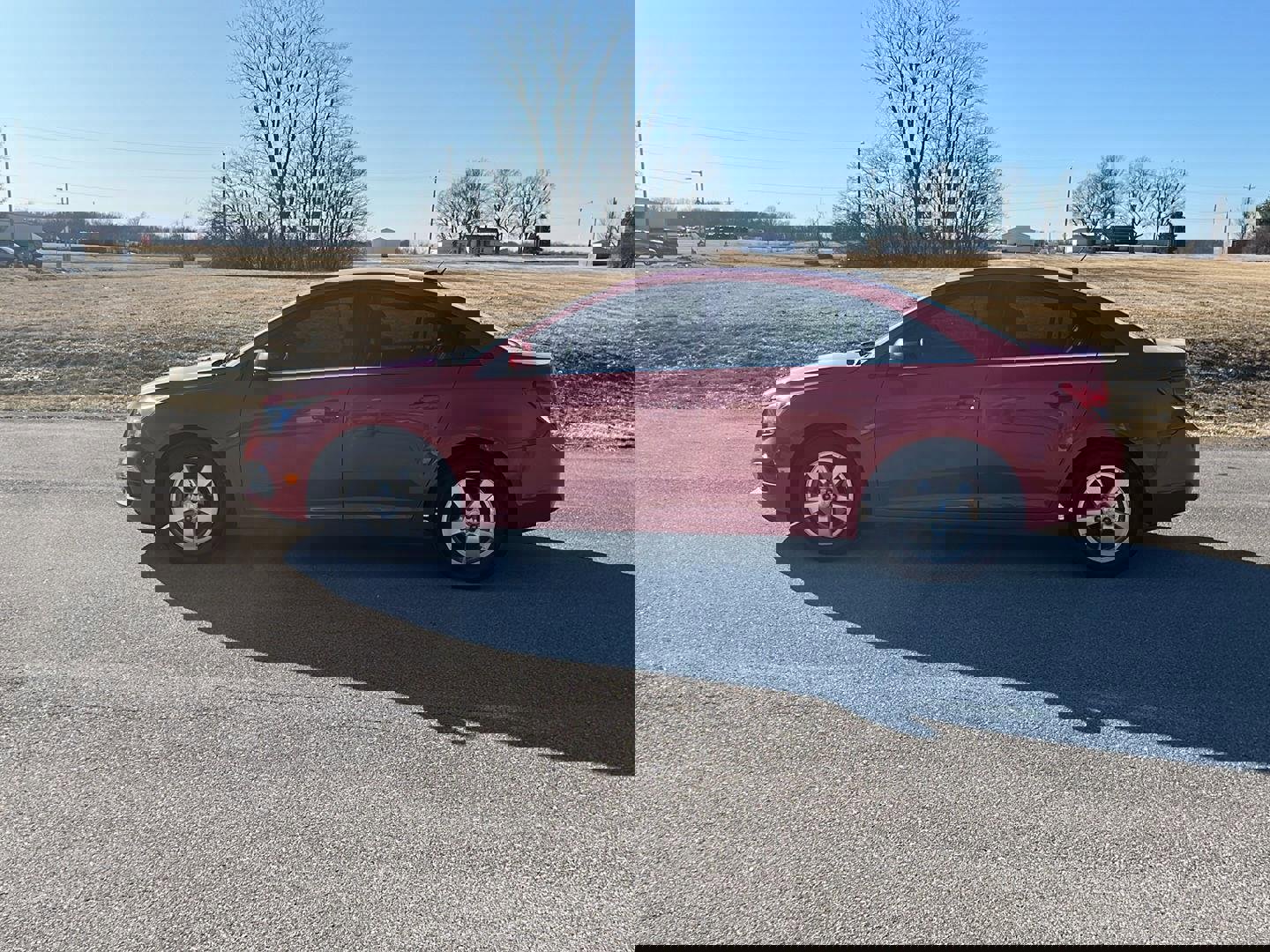 Used 2016 Chevrolet Cruze LT image 2