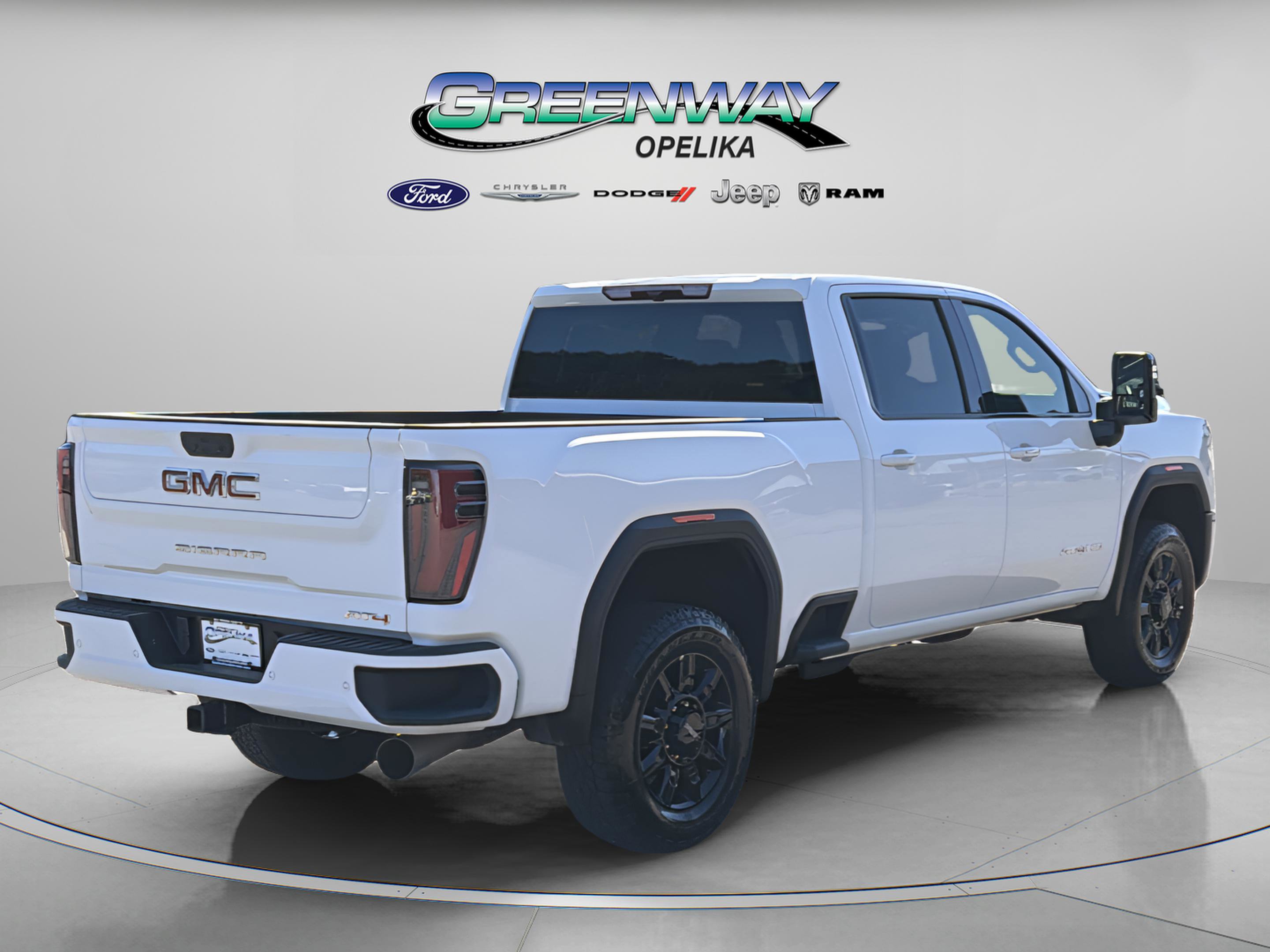 Used 2026 GMC Sierra 2500 AT4 image 7