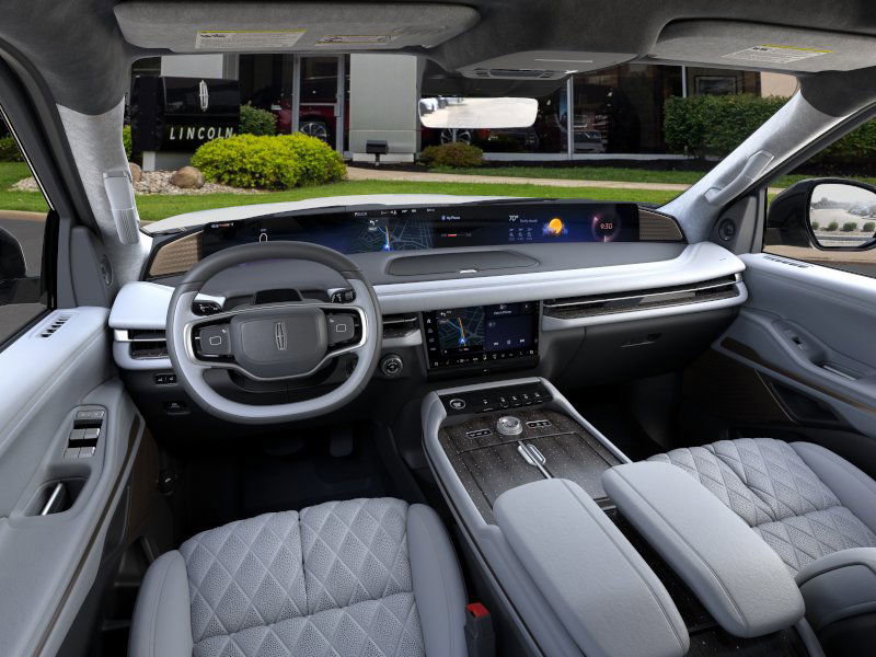 New 2026 Lincoln Navigator Black Label image 9