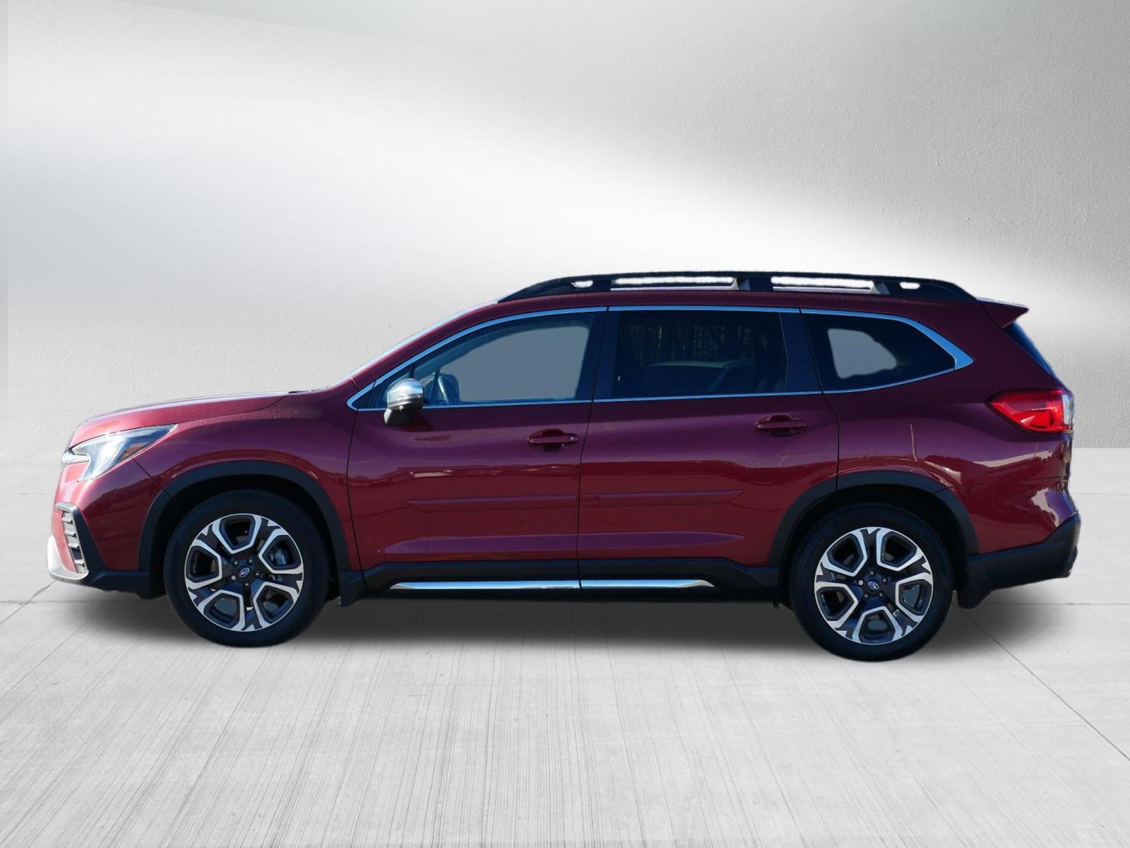 Used 2023 Subaru Ascent Limited w/ Technology Package image 4
