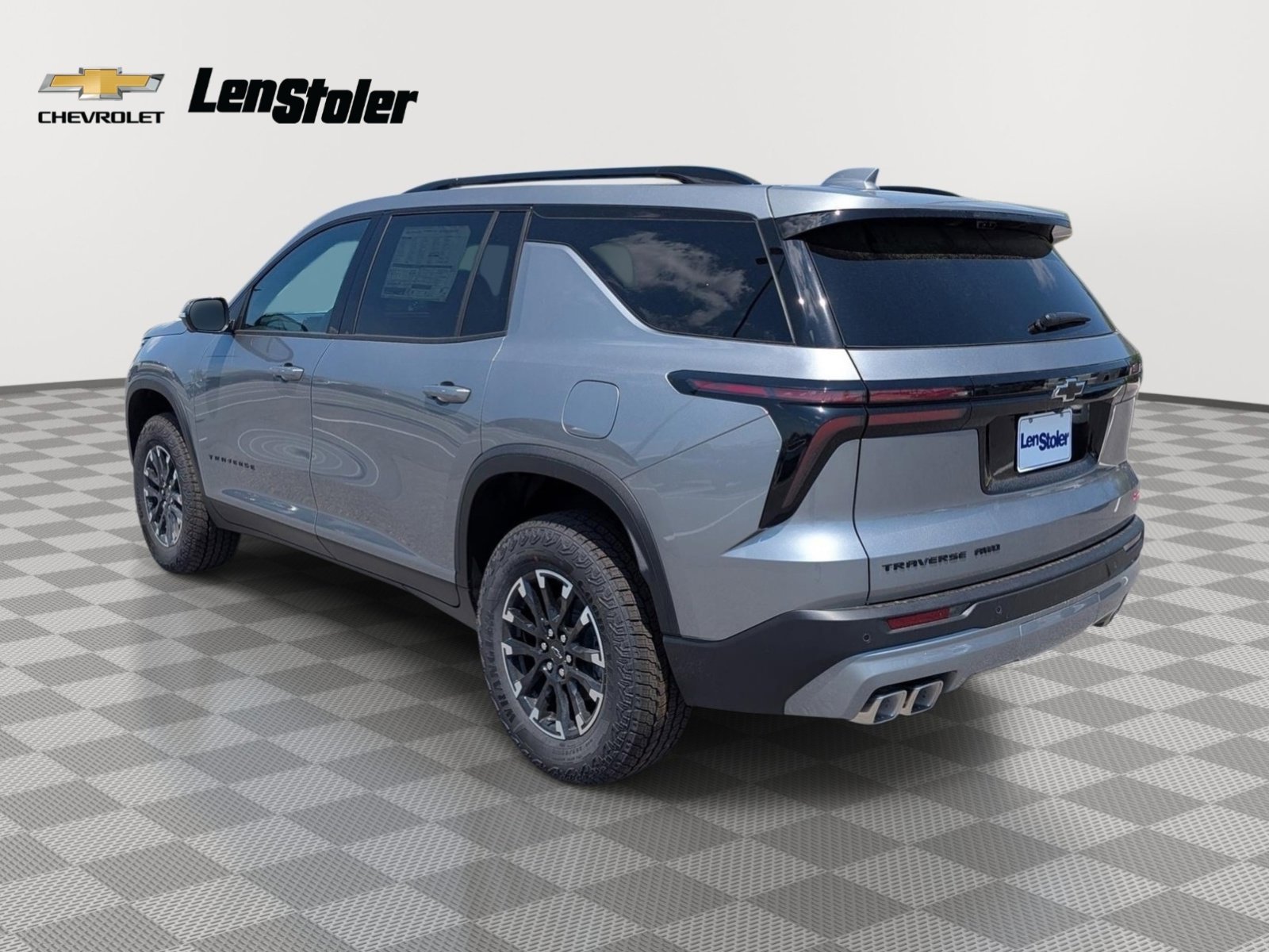 New 2026 Chevrolet Traverse Z71 w/ Driver Confidence Package AWD/4WD image 2