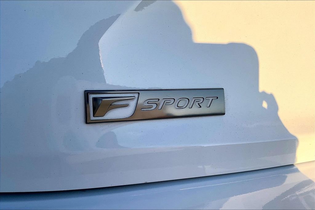 Used 2019 Lexus IS 300 image 23